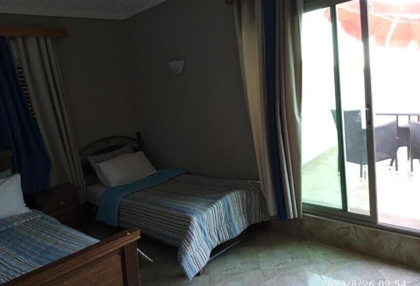 اتاق خانوادگی, Le Gite Du Barrage