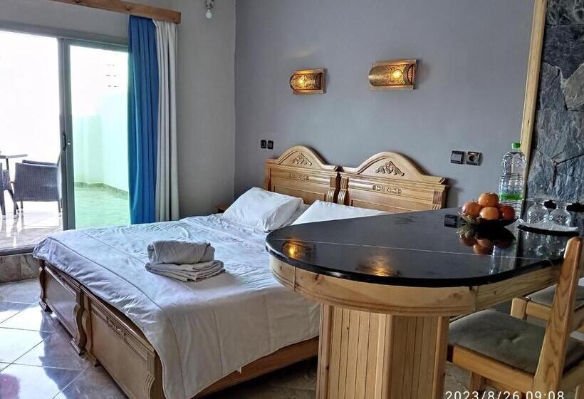 سوییت خانوادگی, Le Gite Du Barrage