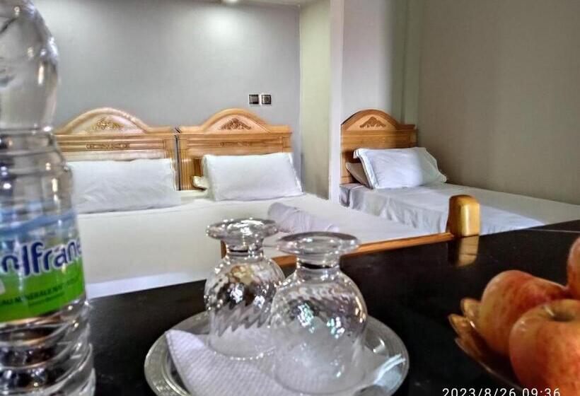 سوییت خانوادگی, Le Gite Du Barrage