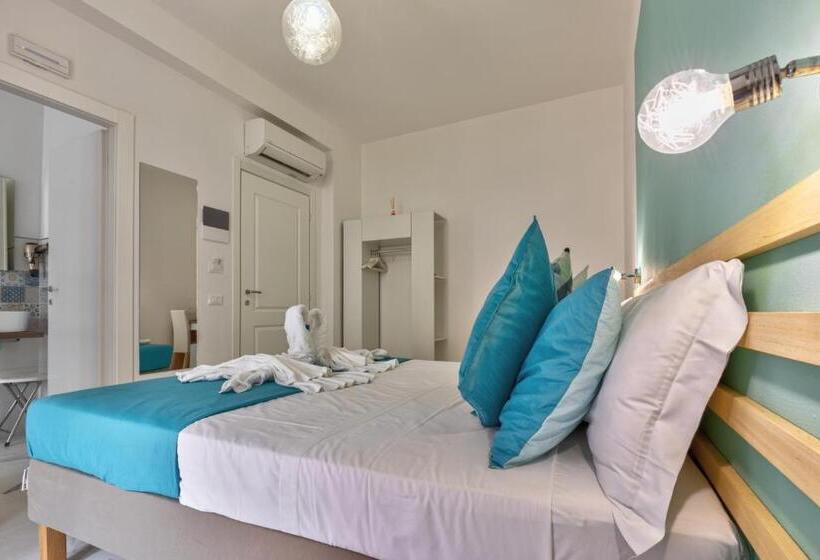 스탠다드 발코니 룸, Sofia Holiday