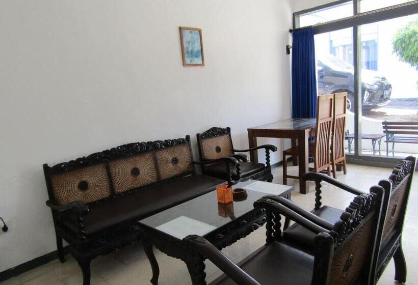 ツーベッドルーム　ヴィラ, Pantes