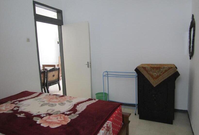 ツーベッドルーム　ヴィラ, Pantes