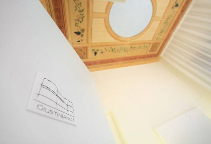 اتاق استاندارد, Al Castello Luxury B&b