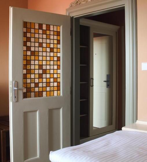 חדר קומפורט, Boutique Hotel Nautilus