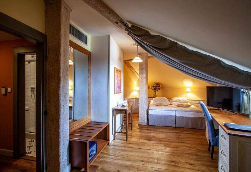 חדר קומפורט, Boutique Hotel Nautilus