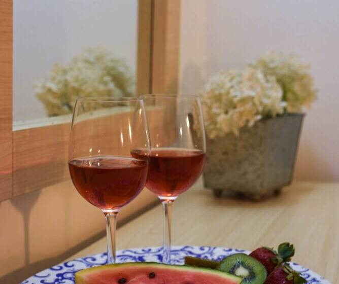 חדר סטנדרט לשלושה, Amaryllis