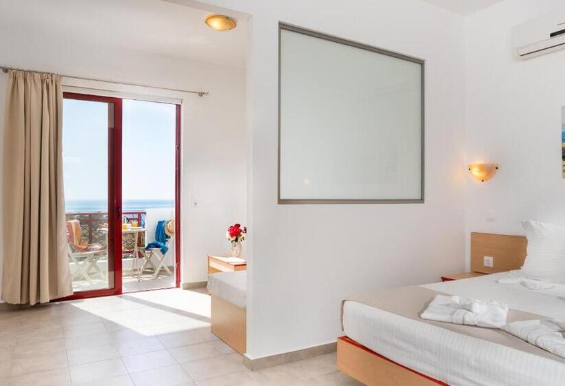 Семейное Студио, Bella Vista Stegna