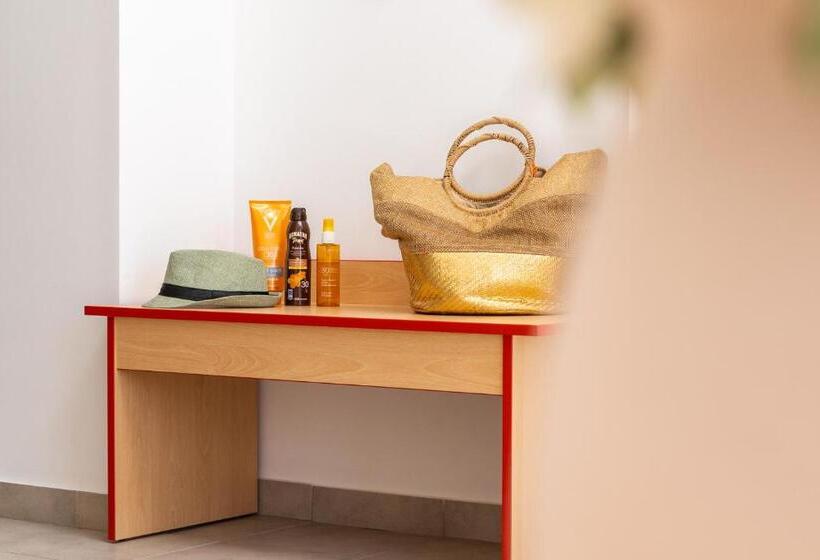 Семейное Студио, Bella Vista Stegna