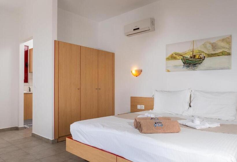 Трехместный Superior Вид на Море, Bella Vista Stegna