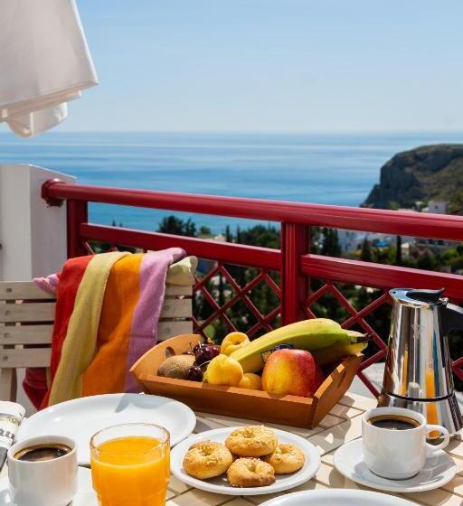 Полулюкс Вид на Море, Bella Vista Stegna