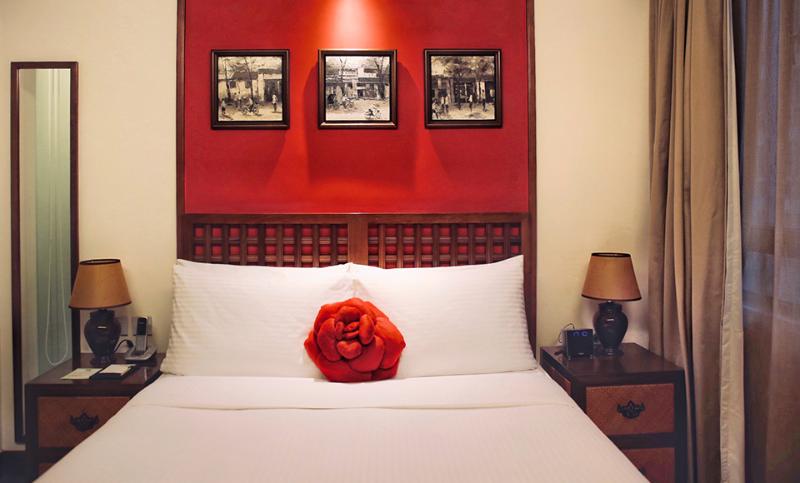 اتاق سوپریور, Butterfly On Wellington, Central