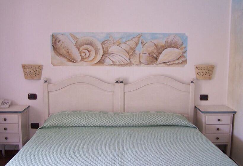 小型套房, Club Ragno D'oro