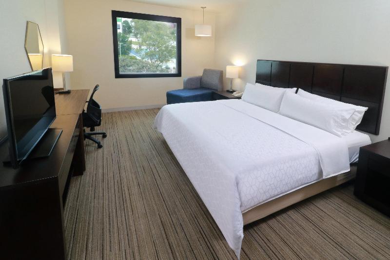 キングサイズベッドのスタンダードルーム, Holiday Inn Express Guadalajara Iteso, An Ihg