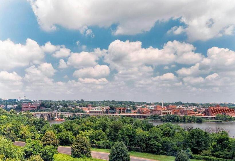 Номер Superior Кровать Кинг, Le Méridien Arlington