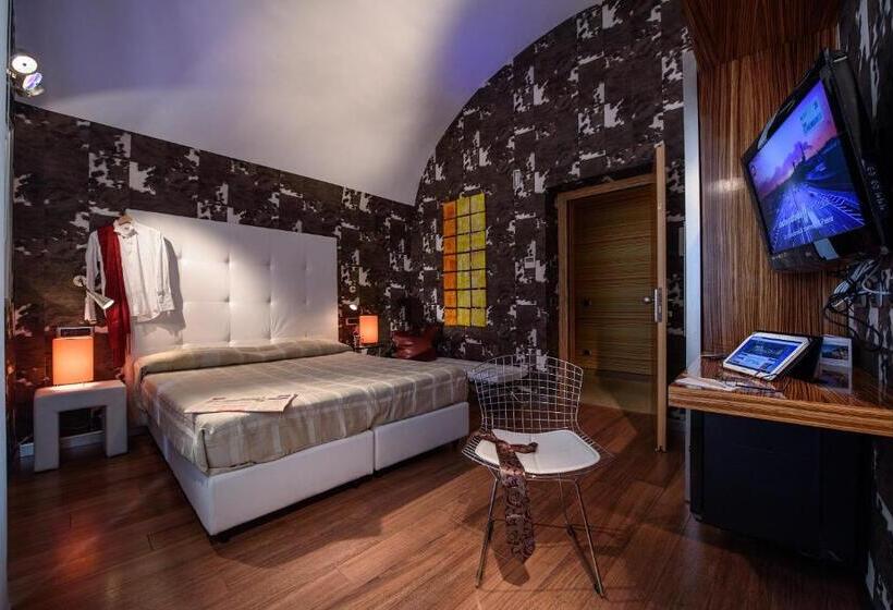 Классический Номер, Palazzo Ferraioli   Hotel & Wellness