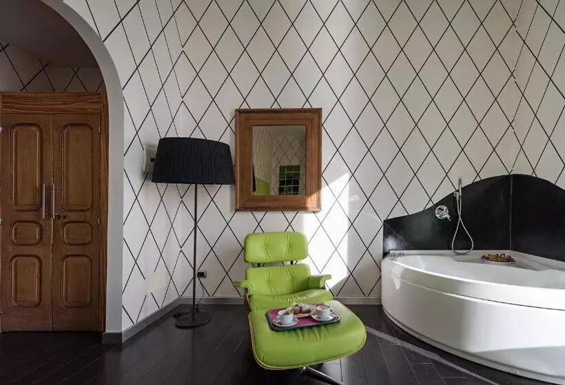 اتاق سوپریور با چشم‌انداز دریا, Palazzo Ferraioli   Hotel & Wellness