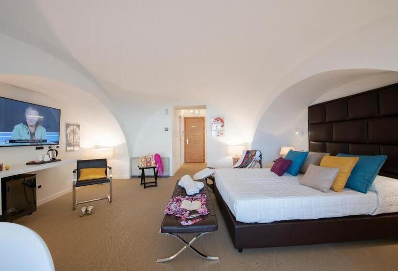 디럭스 룸, Palazzo Ferraioli   Hotel & Wellness