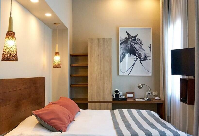 سوییت جونیور, Rendez Vous Hotel Buenos Aires