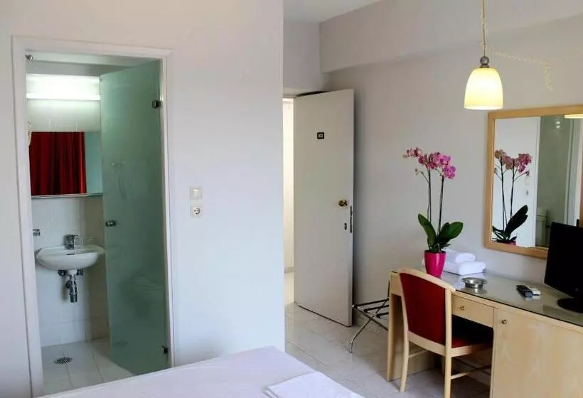 اتاق استاندارد با بالکن, Savoy