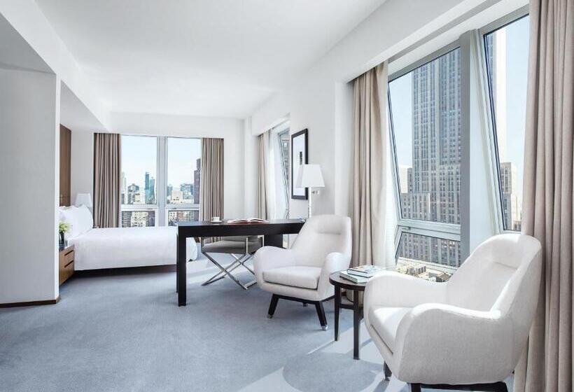 小型套房俱乐部带风景, The Langham New York Fifth Avenue