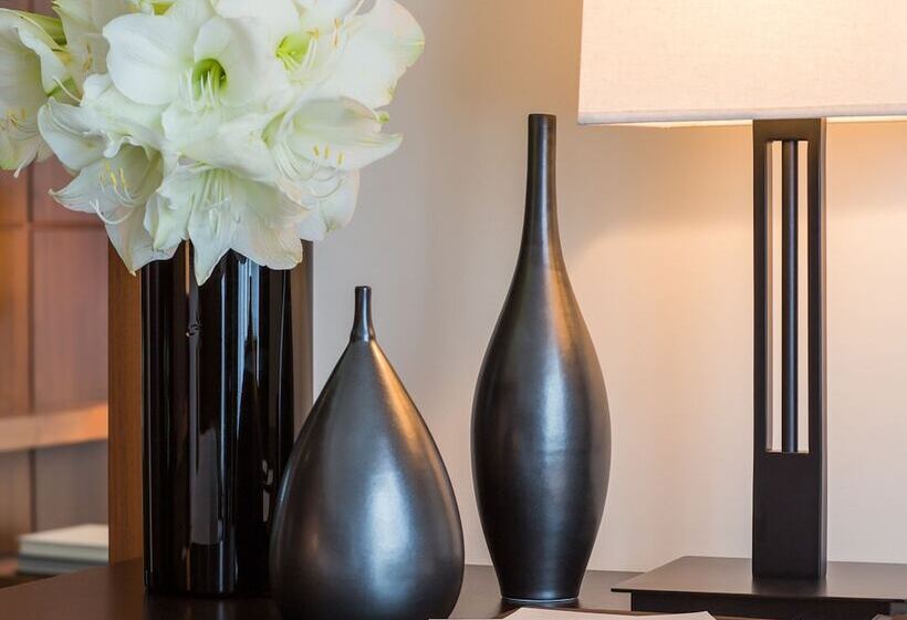 家庭间, The Langham New York Fifth Avenue