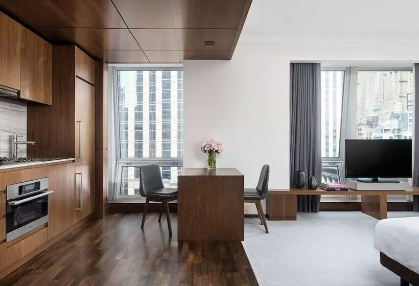 اتاق خانوادگی, The Langham New York Fifth Avenue