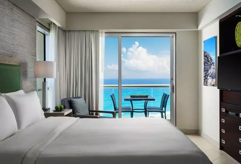オーシャンビューの１ベッドルームビラ, The Westin Lagunamar Ocean Resort Villas & Spa Cancun