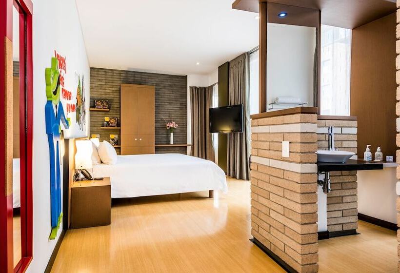 스위트, Viaggio Nueve Trez