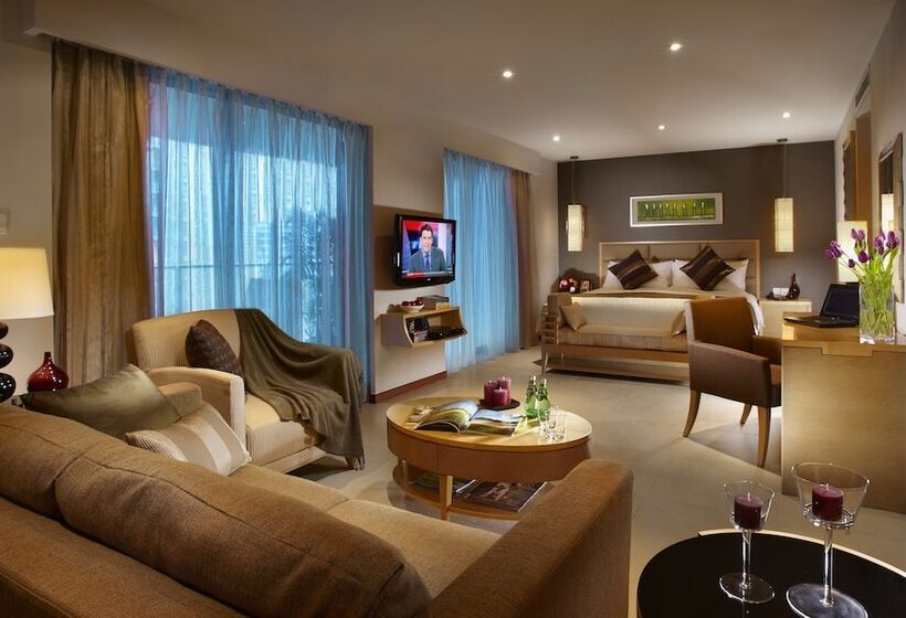 استودیو اجرایی, Oakwood Residence Shanghai