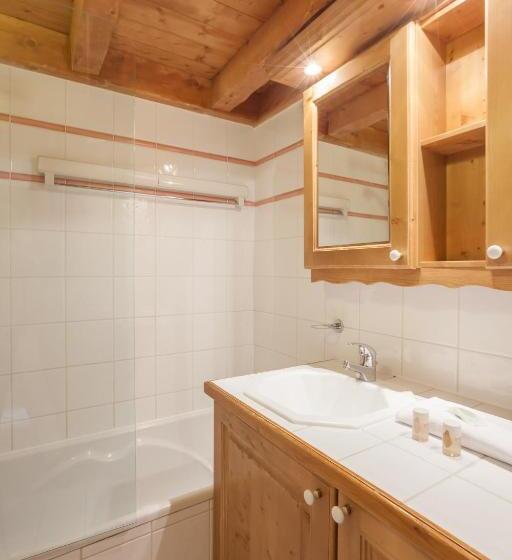 Апартаменты 2 Спальни, Residence Pierre & Vacances Premium Les Alpages De Reberty