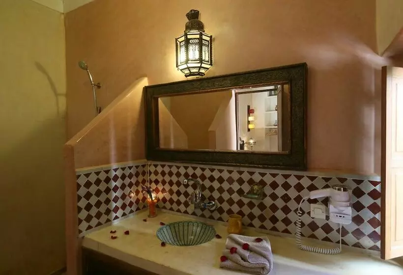 Perhesviitti, Riad Sidi Mimoune & Spa