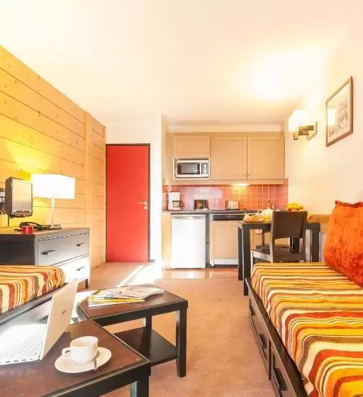استودیوی استاندارد, Résidence Pierre & Vacances Le Tikal