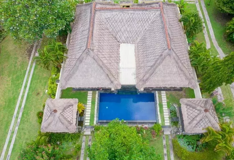 Villa 1 Makuuhuone Merinäkymä, Amertha Bali Villas
