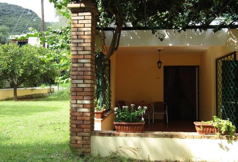 إستوديو قياسى, Barbati Beach Apartments