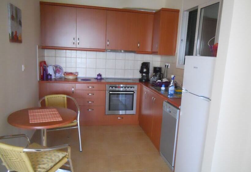 شقة غرفتين مطلة على البحر, Barbati Beach Apartments