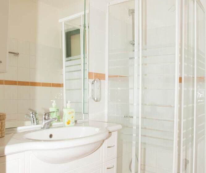 Апартаменты 2 Спальни, Barbati Beach Apartments