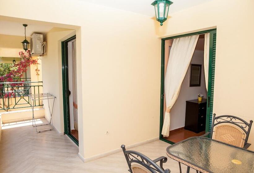 شقة غرفتين, Barbati Beach Apartments