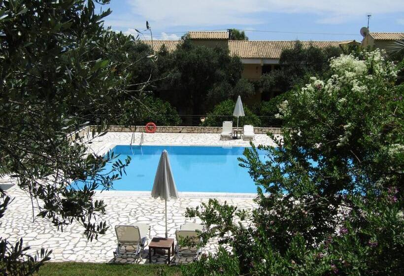 بنجلو قياسى, Barbati Beach Apartments