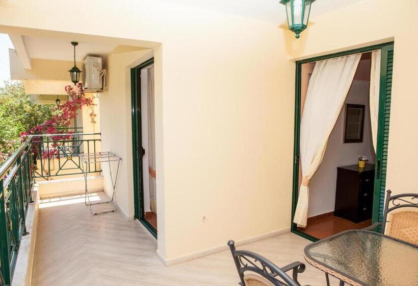 شقة غرفتين, Barbati Beach Apartments