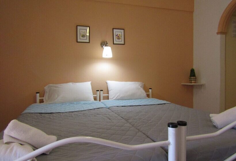 إستوديو قياسى, Barbati Beach Apartments