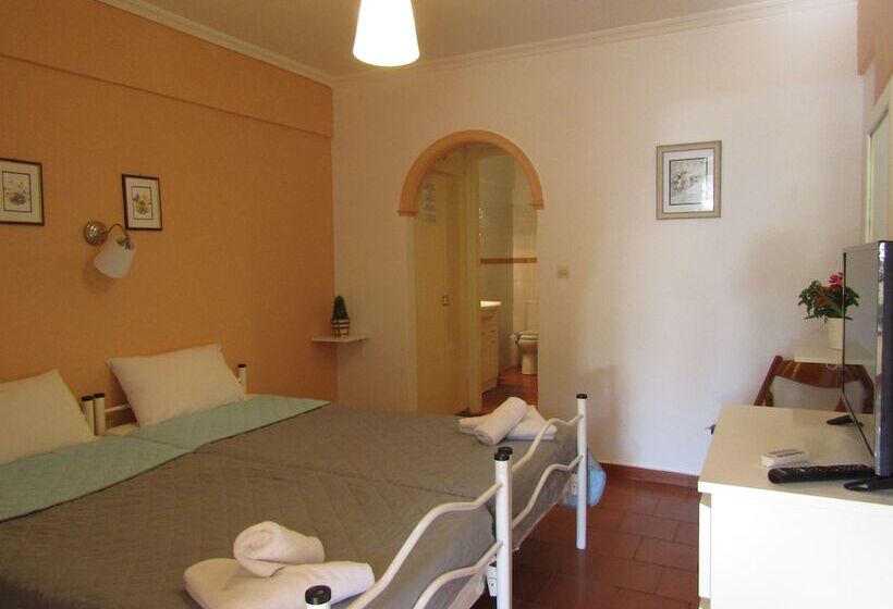 إستوديو قياسى, Barbati Beach Apartments