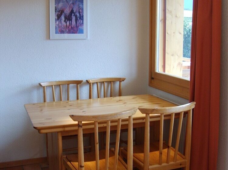 １ベッドルームファミリーアパートメント, Castel Club Leysin Parc Resort