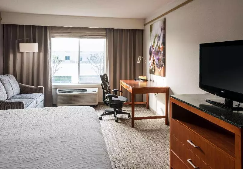 キングサイズベッドのスタンダードルーム, Hilton Garden Inn Irvine East/lake Forest
