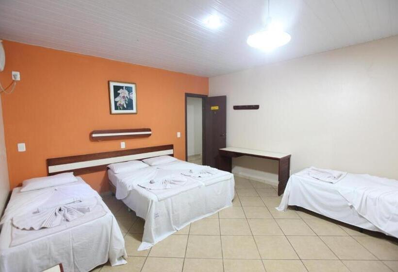 غرفة عائلية, Mato Grosso Águas Quentes