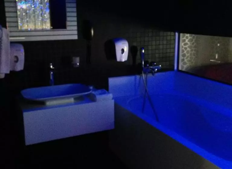 اتاق استاندارد یک نفره, No 19 Boutique