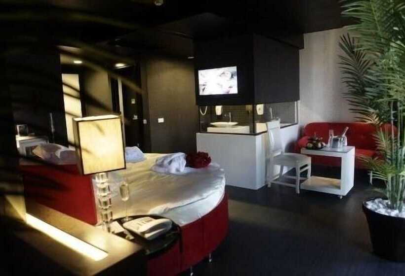 اتاق پرمیوم, No 19 Boutique