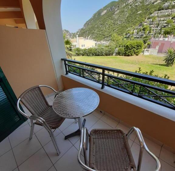 Номер Economy, Philoxenia