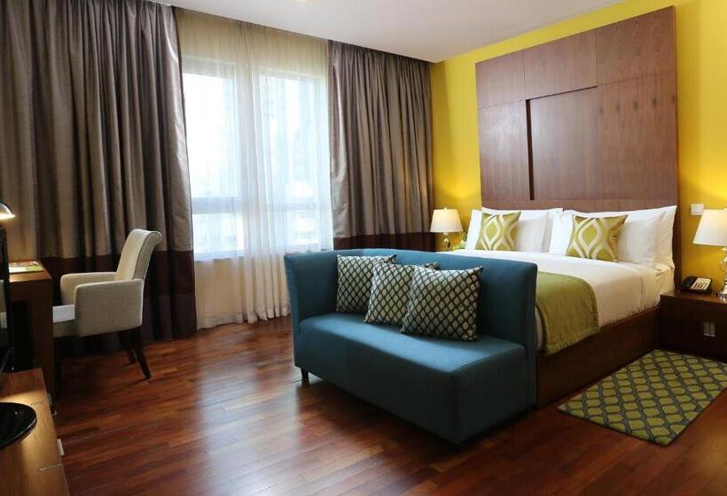 2 Bedroom Apartment with Views, Ramada By Wyndham Downtown Dubai