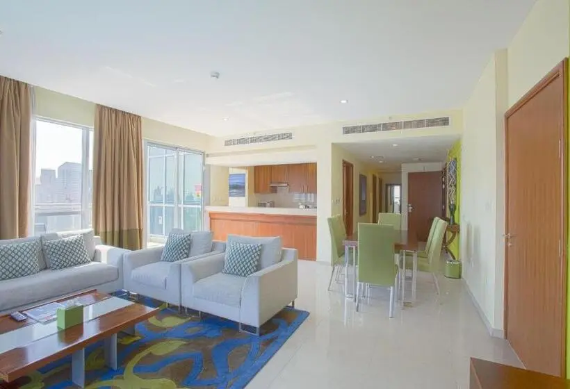 اتاق استاندارد تودرتو, Ramada By Wyndham Downtown Dubai