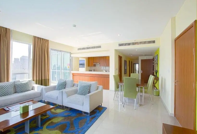 اتاق استاندارد تودرتو, Ramada By Wyndham Downtown Dubai